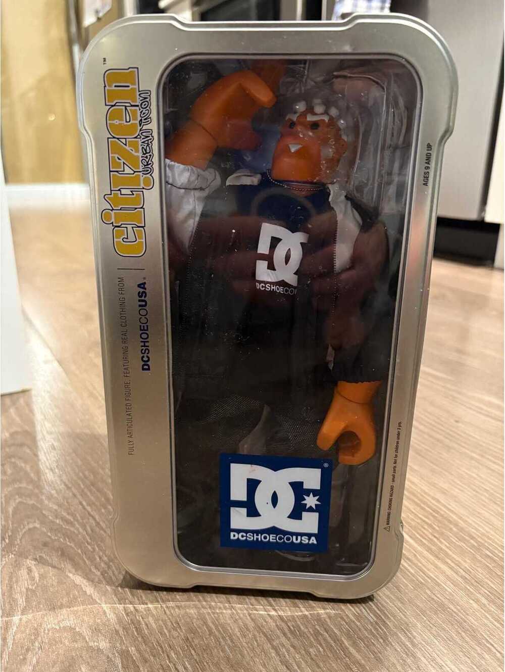 Brand New Citizen Urban Icon 10'' Figure 2 Decade Tin DC Shoes X Concepts